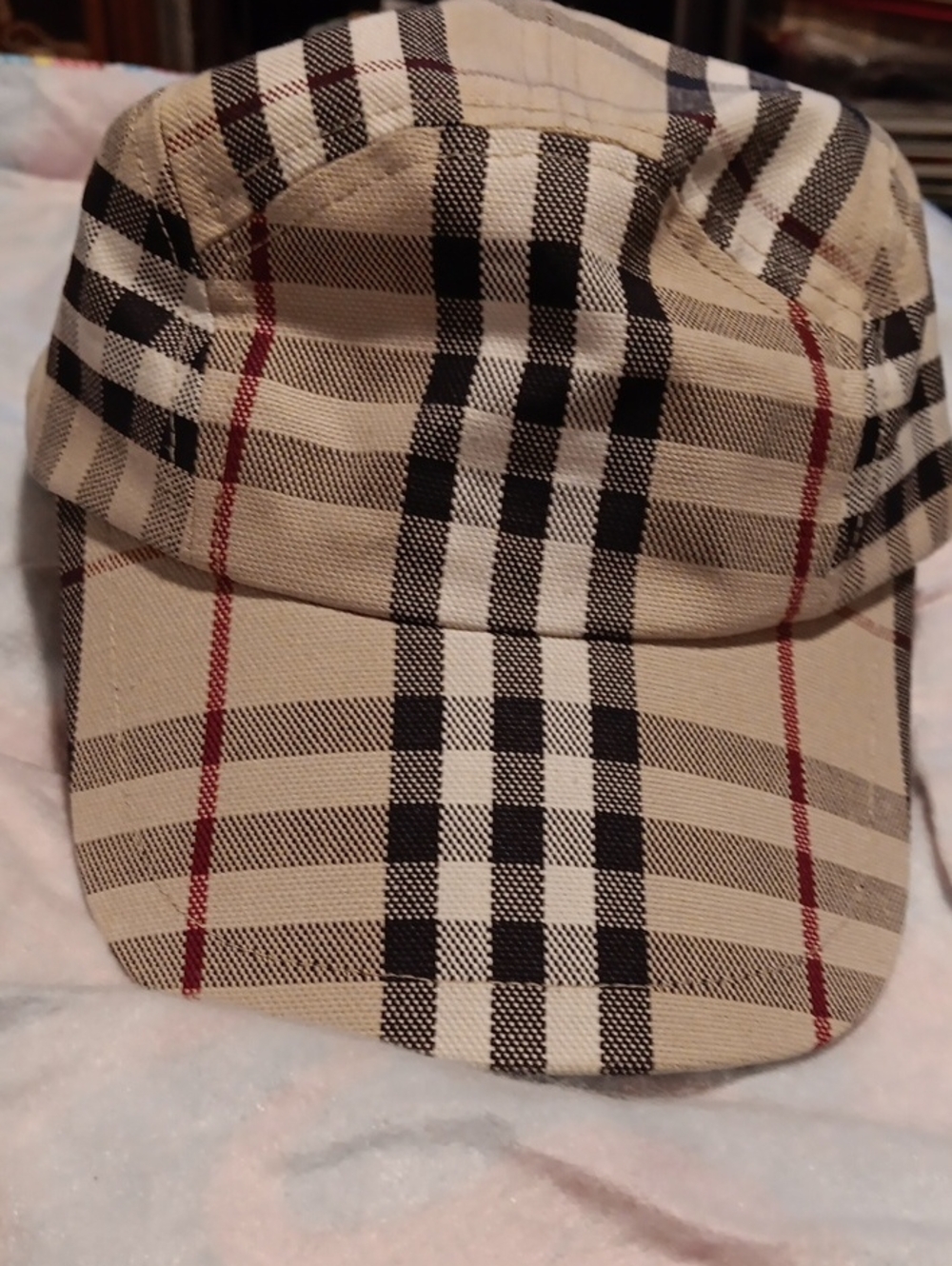 Classic Beige Plaid Men's Cap - Black & Red Accent